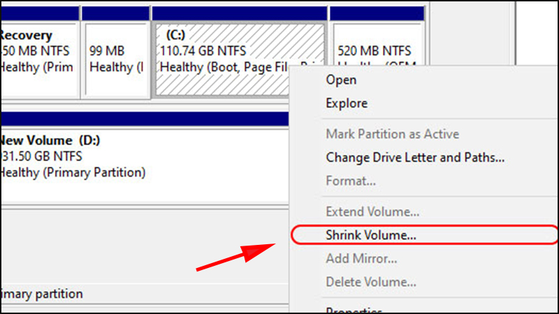 Sau khi chọn ổ cứng bạn muốn cài thì nhấn chuột phải vào ổ cứng đó và chọn Shrink Volume...