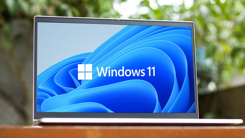 Để cài đặt Windows 11, máy tính cần có UEFI và GPT