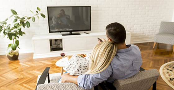 Cách tắt màn hình tivi khi nghe nhạc YouTube trên Samsung, Sony, LG