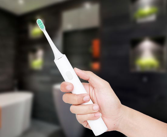 kh&ocirc;ng thể bật nguồn b&agrave;n chải