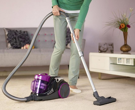 C&oacute; n&ecirc;n h&uacute;t nước bằng m&aacute;y h&uacute;t bụi?