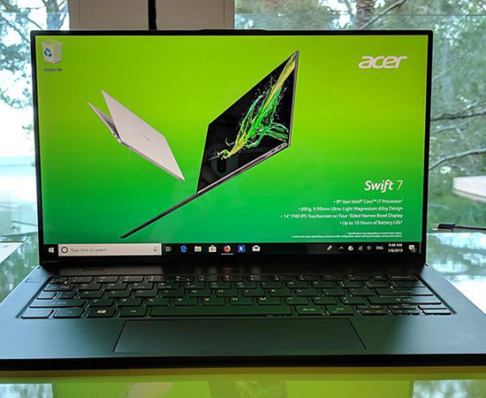 Thời lượng pin thì các bạn không cần phải lo bởi vì đa phần các dòng Acer Swift đều có thể đáp ứng được nhu cầu học tập và làm việc của bạn trung bình 5 - 8 tiếng không cắm sạc.