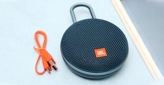 Đánh giá loa JBL Clip 3 - Nhỏ gọn, dễ thương, tiện lợi