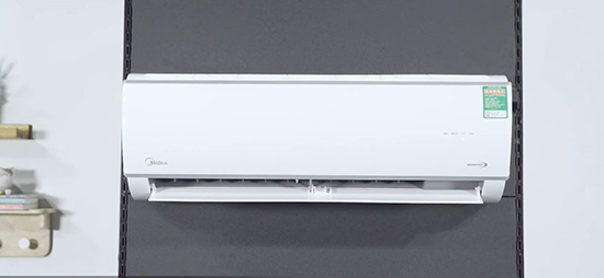 Máy lạnh Midea Inverter 2 HP MSAF-18CRDN8