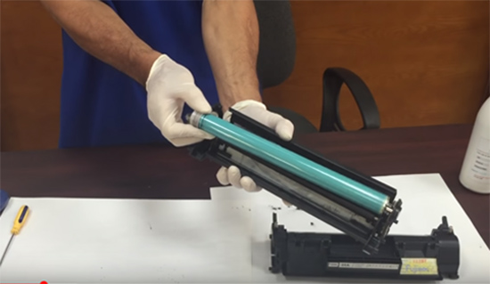 th&aacute;o drum trống