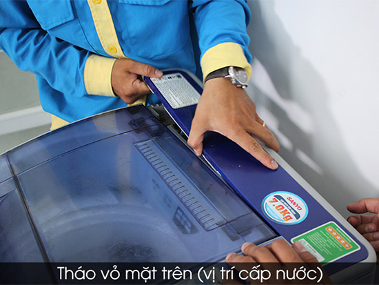 Tháo vỏ mặt trên