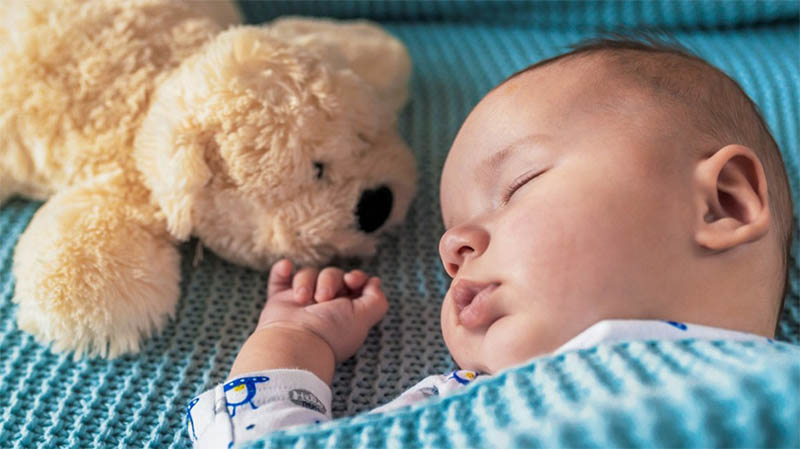 Cách dùng máy lạnh cho trẻ nhỏ và trẻ sơ sinh