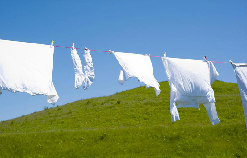 Máy giặt lồng nghiêng là gì? Có những ưu điểm gì? Ai thì nên mua?