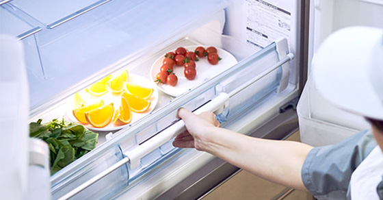 Ngăn chân không của tủ lạnh Hitachi là gì? Có lợi ích gì?