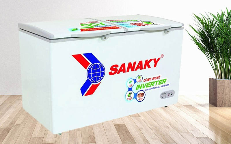 Lòng tủ bị thủng