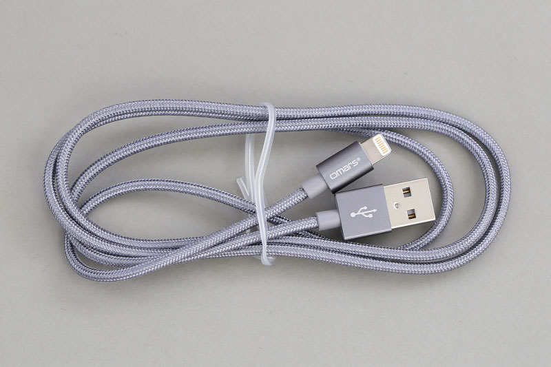 Thiết kế c&aacute;p sạc Omars