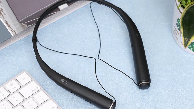 Tai nghe LG chắc chắn sẽ là trợ thủ đắc lực của bạn