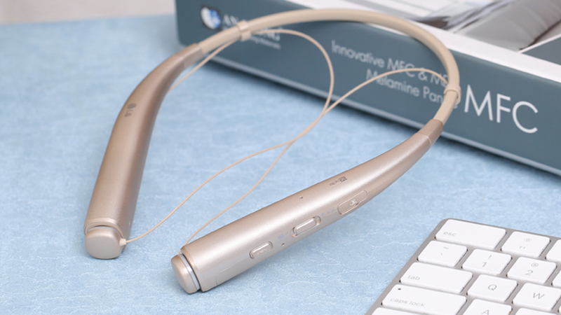 Các dòng tai nghe bluetooth LG rất được chú trọng tới thiết kế