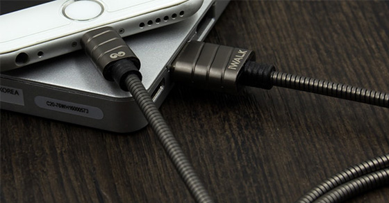 Cáp, sạc iWalk của nước nào? Có tốt không? Có gì nổi bật?