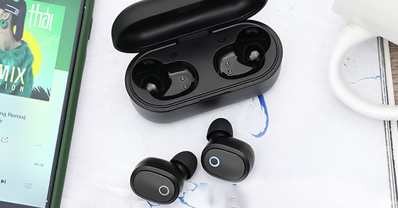 Tai nghe Mozard của nước nào? Có tốt không? Nên mua không?