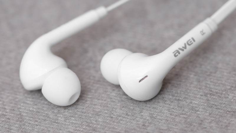 Tai nghe EP Awei Q60Hi