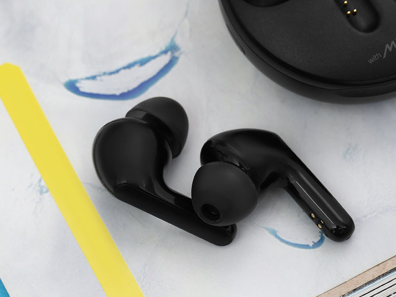 Đệm tai mềm mại tạo cảm giác thoải mái khi sử dụng