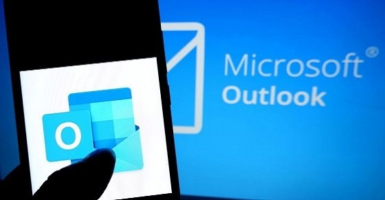 Cách mở ứng dụng Outlook trên máy tính để đổi mật khẩu?
