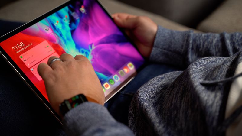 M&aacute;y t&iacute;nh bảng iPad Pro 12.9 inch Wifi 128GB (2020)
