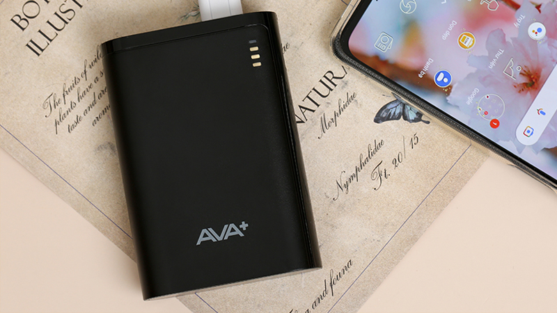 Pin sạc dự phòng 7.500 mAh AVA+ LA Y68 có dung lượng pin 7.500 mAh, nạp pin hiệu quả