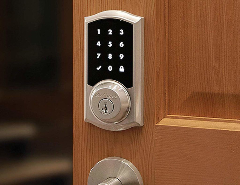 Ổ khóa thông minh Kwikset chỉ sử dụng công nghệ Z-Wave