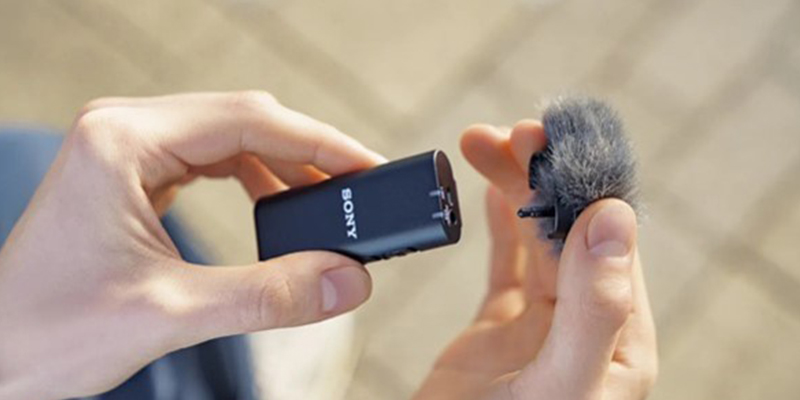 Sony ra mắt ECM-W2BT, micro chuyên dụng cho Vlogger, giá hơn 5 triệu
