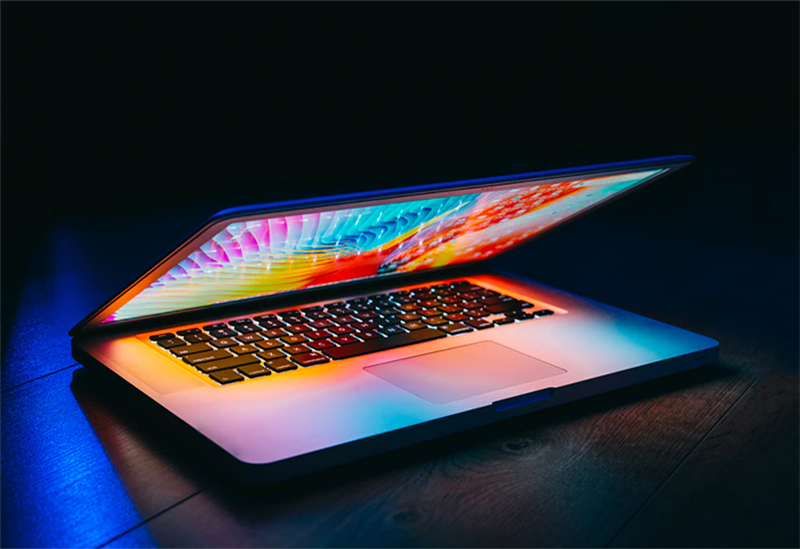Độ sáng nit trên màn hình laptop là gì? Bao nhiêu là phù hợp?