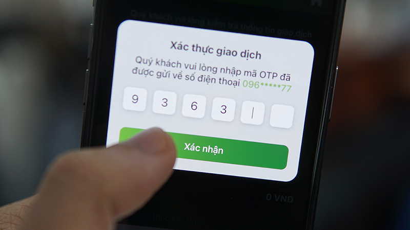 SMS-banking giúp bạn tăng thêm bức tường bảo mật cho thẻ