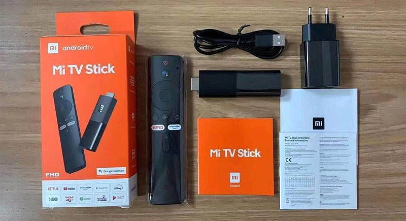 Bộ sản phẩm Mi TV Stick hiện có giá 1.190.000 đồng