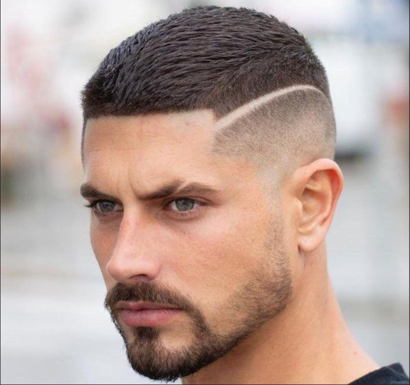Kiểu tóc Buzz Cut khiến bạn trông gọn gàng hơn