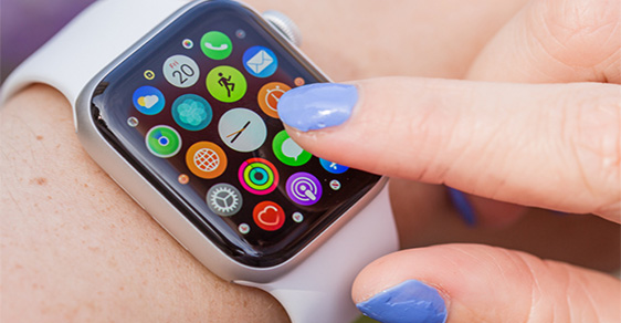 Apple Watch 2024 cho phép bạn xóa tin nhắn và các thông báo chỉ với một vài thao tác đơn giản. Tính năng này sẽ giúp bạn giữ cho chiếc đồng hồ của mình sạch sẽ và tránh gây lãng phí thời gian với những thông báo không quan trọng.