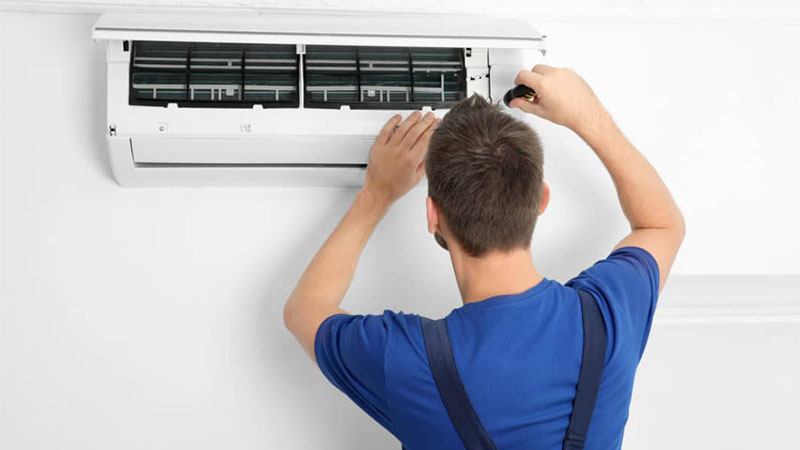 Lắp đặt sai kỹ thuật cũng là nguyên nhân gây rò rỉ nước ở cục nóng máy lạnh