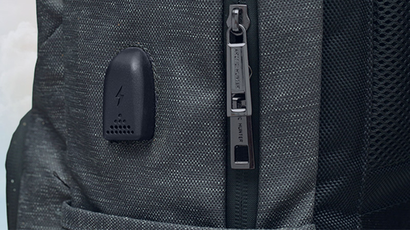 Balo latop c&oacute; cổng sạc USB