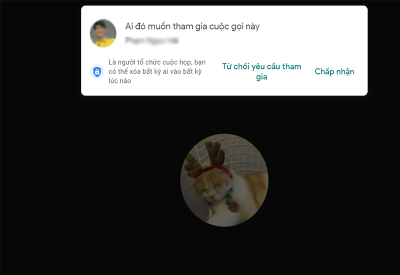 Y&ecirc;u cầu quyền tham gia ph&ograve;ng họp từ người quản trị