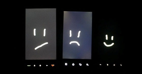 Lỗi hở sáng màn hình có ảnh hưởng gì đến điện thoại, laptop không?