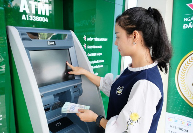 Chủ động thực hiện các hoạt động giao dịch