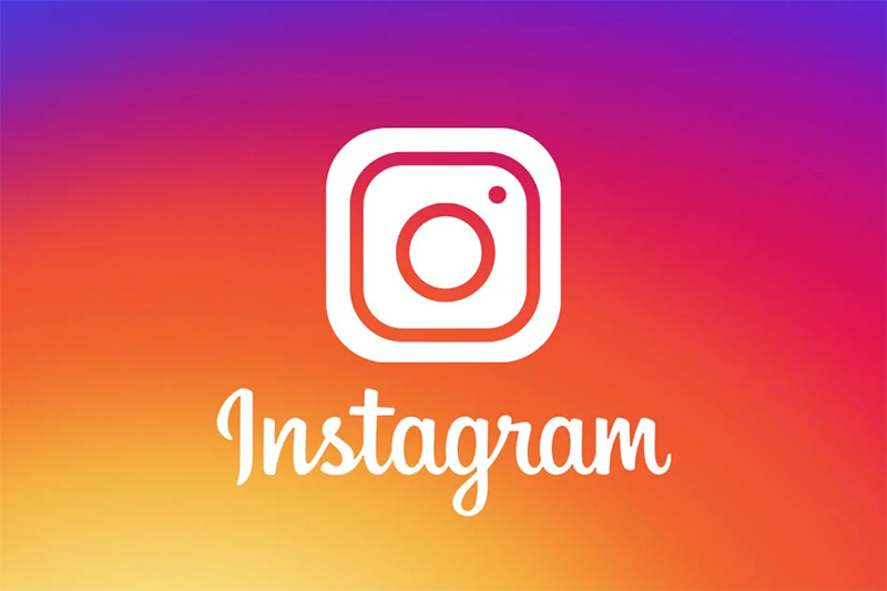 Instagram là một mạng xã hội chia sẻ ảnh và video lớn