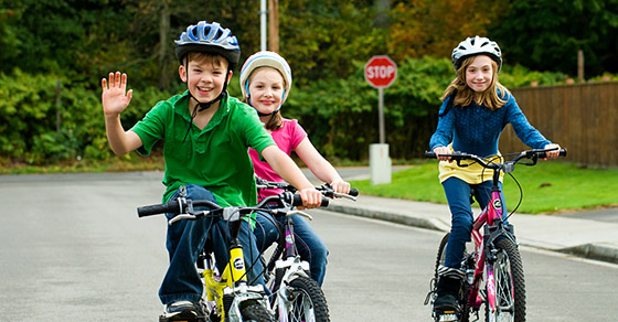 Xe đạp trẻ em là gì? Các loại xe đạp cho trẻ em? Mấy tuổi thì nên đi?