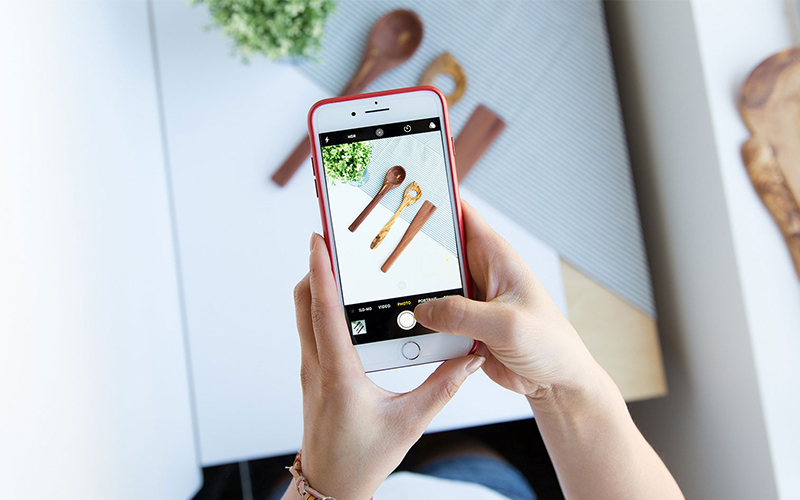 Chụp li&ecirc;n tục để c&oacute; một tấm ảnh macro ho&agrave;n hoản