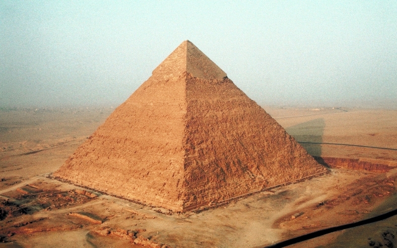 Kim Tự Tháp Ai Cập là hình tượng tầm cỡ của hình chóp
