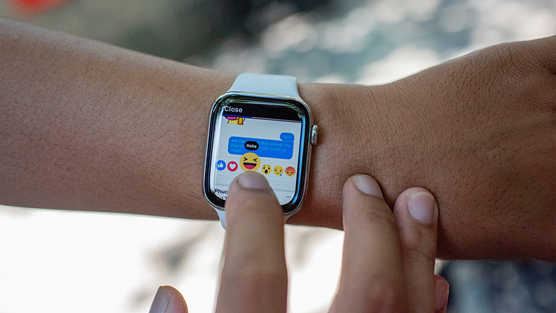 Sử dụng Messenger trên Apple Watch
