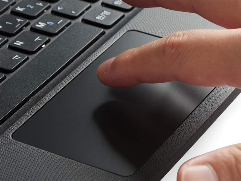 Bàn di chuyển làm thao tác chậm hơn so với chuột máy tính