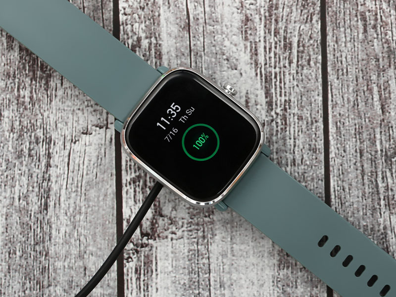 Huami Amazfit GTS 2 Mini c&oacute; thiết kế d&acirc;y đeo silicone mềm nhẹ