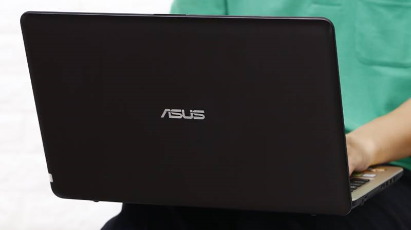 Thiết kế laptop Asus VivoBook X540UB i3