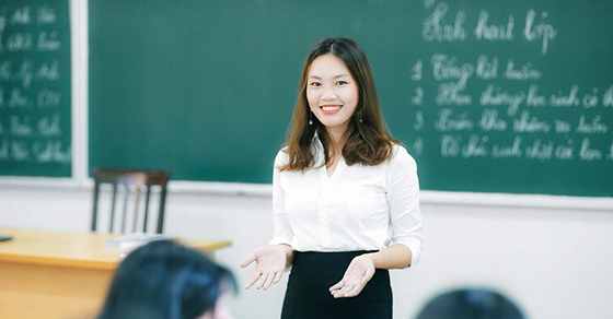 Chọn laptop cho sinh viên ngành sư phạm với mức giá phải chăng