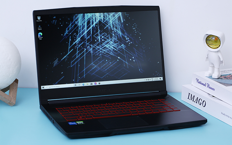 Máy sở hữu con chip Core i5 11400H cùng card đồ họa RTX 3050Ti Max-Q
