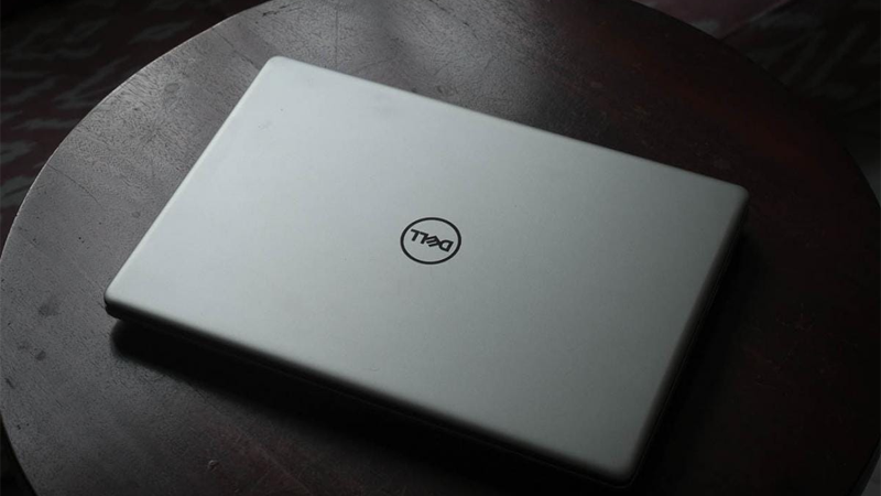 Dòng laptop Dell Inspiron phù hợp cho học sinh, sinh viên và dân văn phòng 