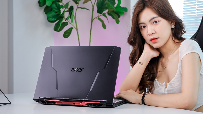 M&aacute;y được trang bị c&ocirc;ng nghệ l&agrave;m m&aacute;t ấn tượng