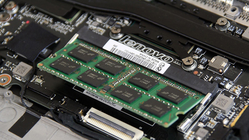 Chọn RAM tối thiểu 8 GB