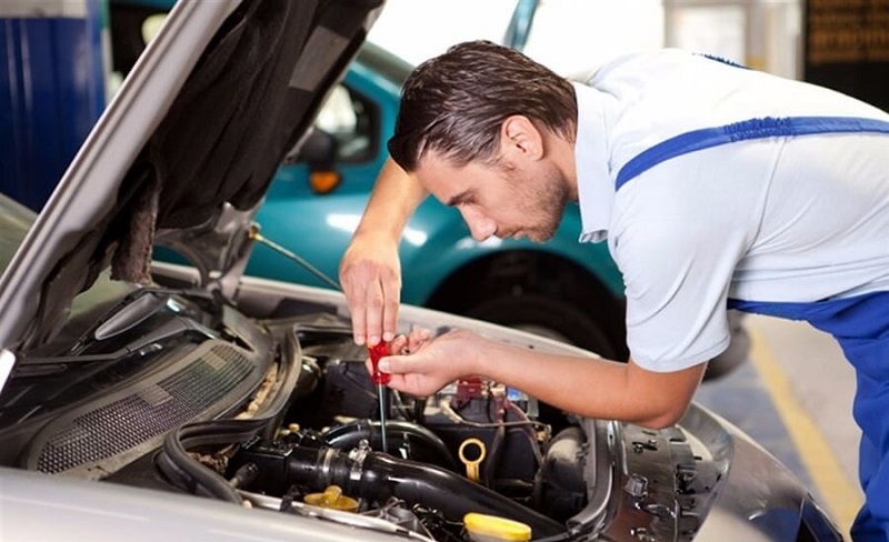 H&atilde;y chọn mua xe Hybrid tại c&aacute;c nh&agrave; ph&acirc;n phối uy t&iacute;n để nhận được chế độ bảo h&agrave;nh hợp l&yacute;